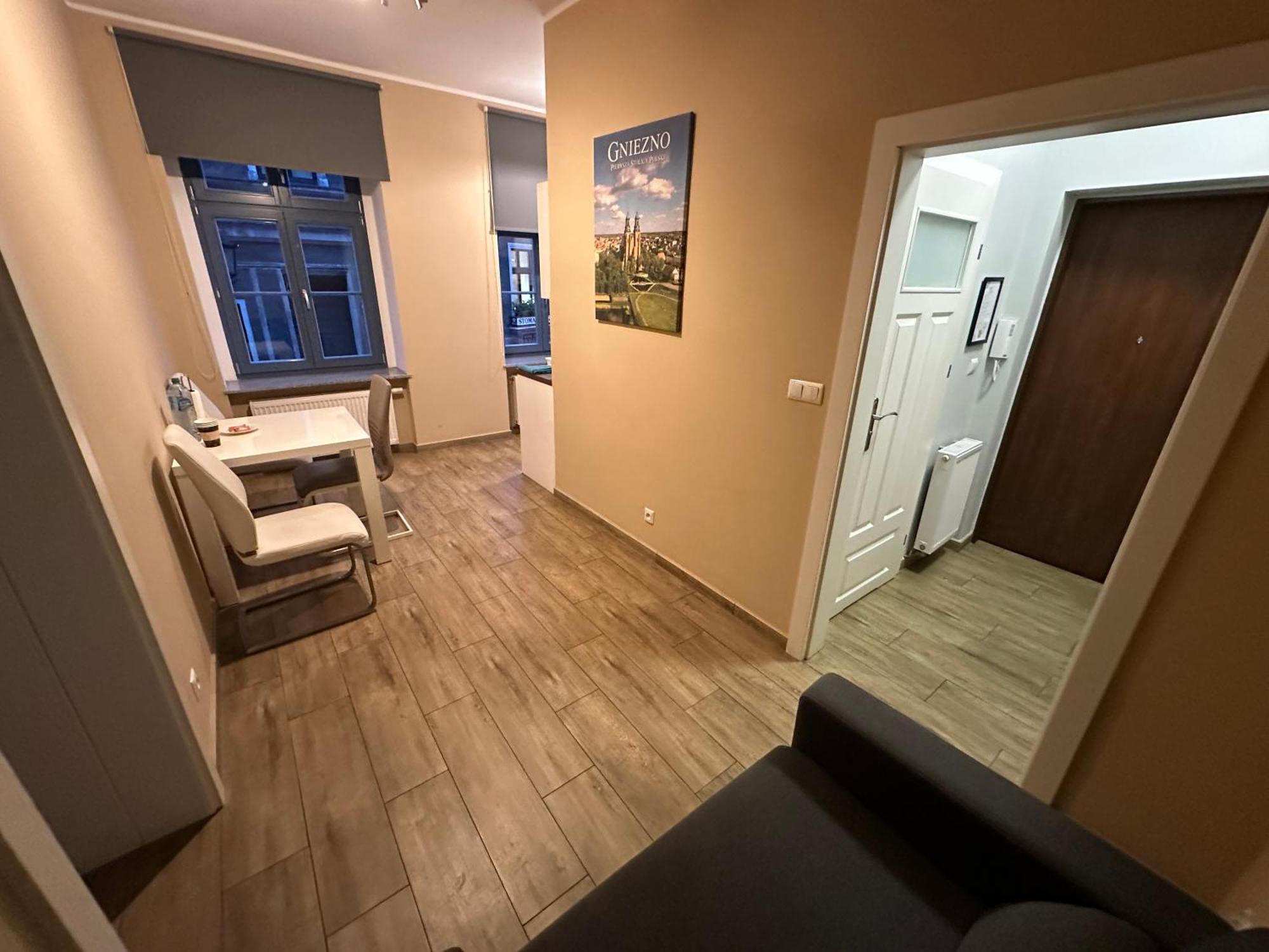 Apartament Aleksandra Гнезно Экстерьер фото