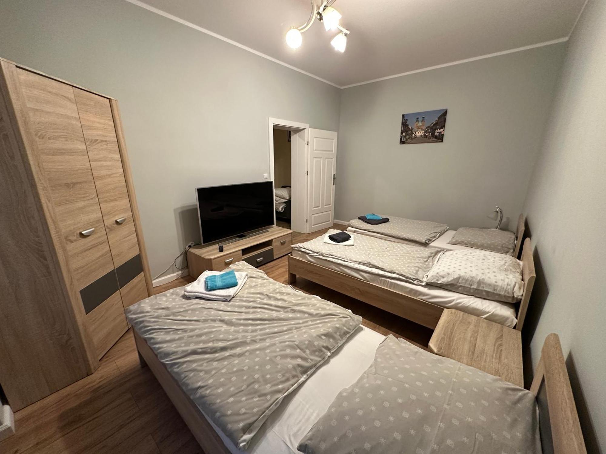 Apartament Aleksandra Гнезно Экстерьер фото